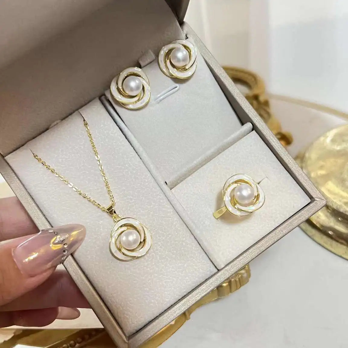 New Natural Freshwater Pearl Inlaid Trendy Three Piece Set Gold Plated Pearl Necklace Ring Earring Engagement Party Gift