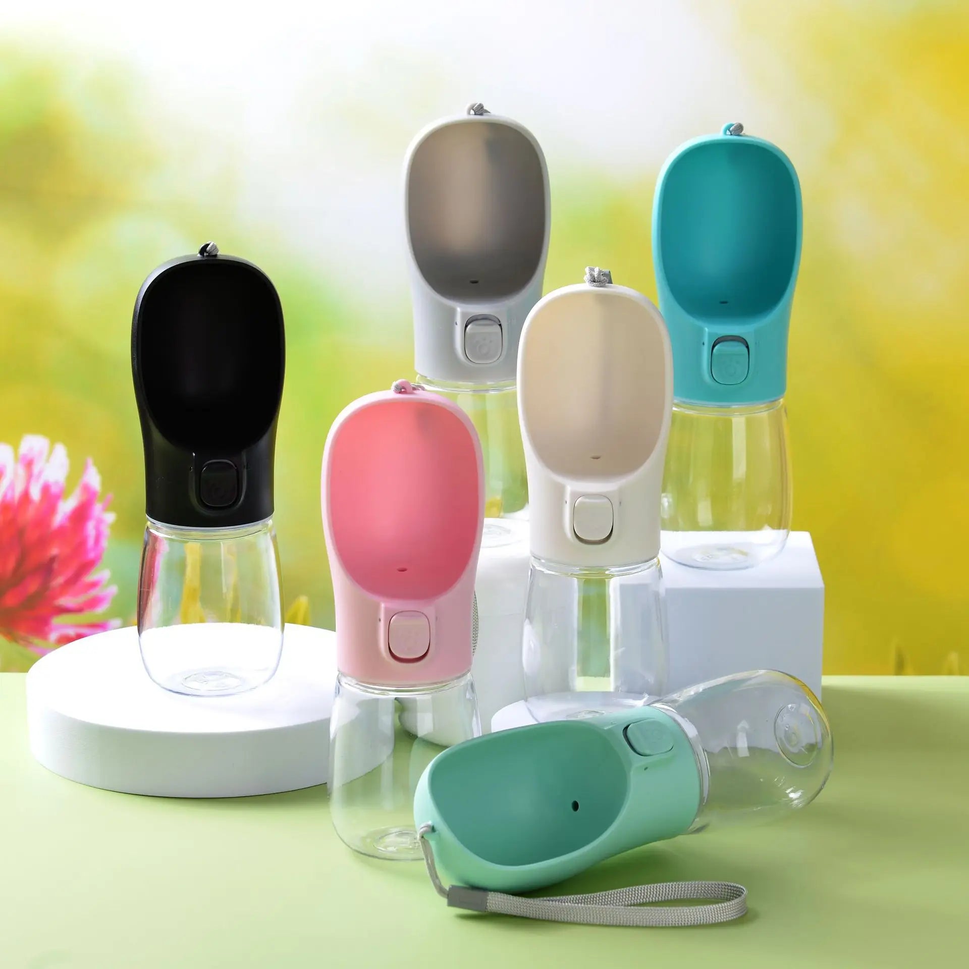 New Pet Portable Water Cup Light Outdoor Automatic Drinking Cup Cats and Dogs Travel Supplies
