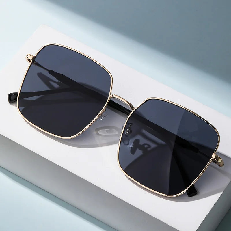 STORY S22071 Wholesale Women Fashion Square Sunglasses Oversized UV400 Metal Frame Sun Glasses