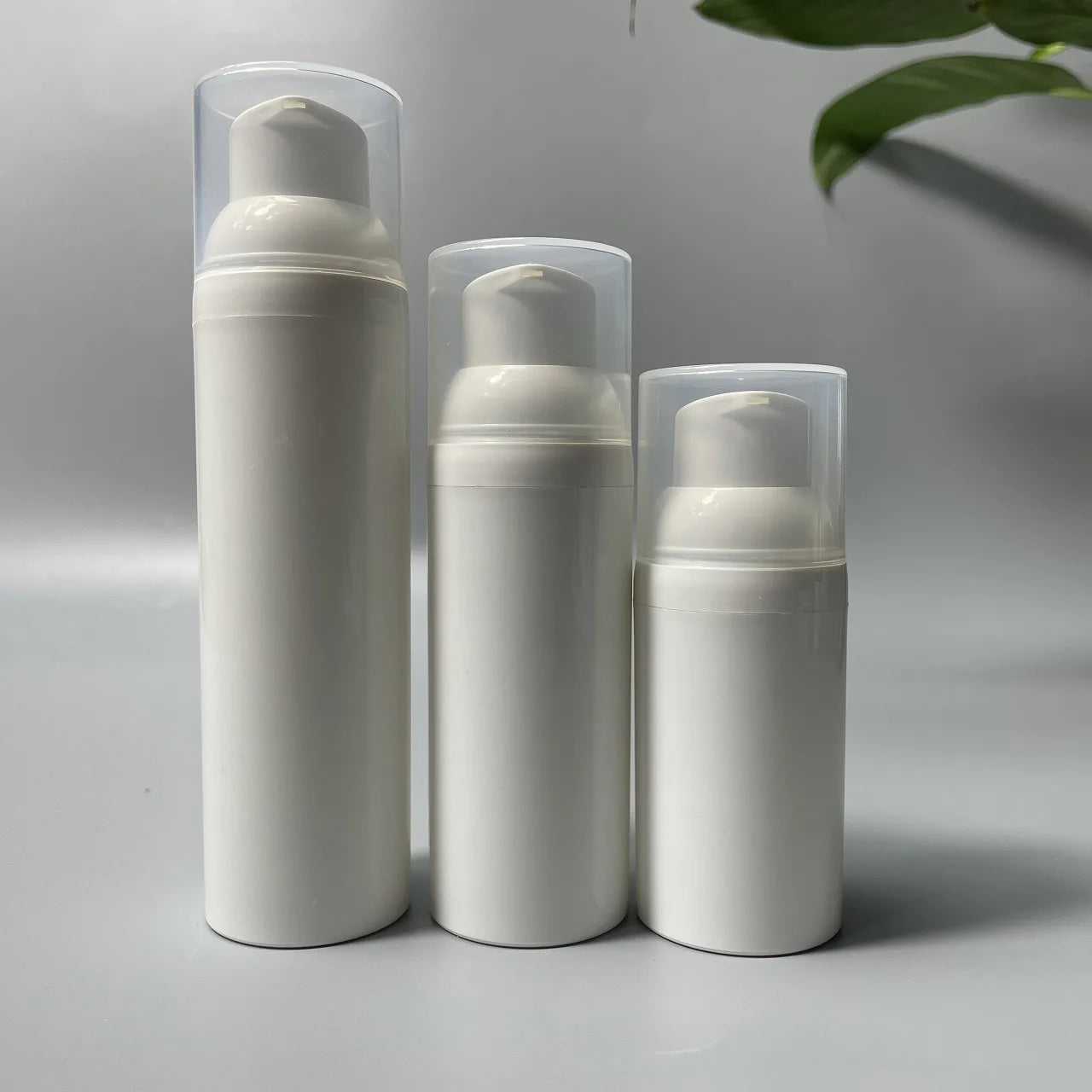 30ml 40g 50ml Empty Travel Mini Vacuum clear Round Airless Lotion Cream Plastic Bottle for Skin Care