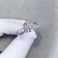 In Stocks! Moissanites Ring Fashion S925 Sterling Silver Four Claw 1 Carat Moissanite Diamond Ring for Women Wedding