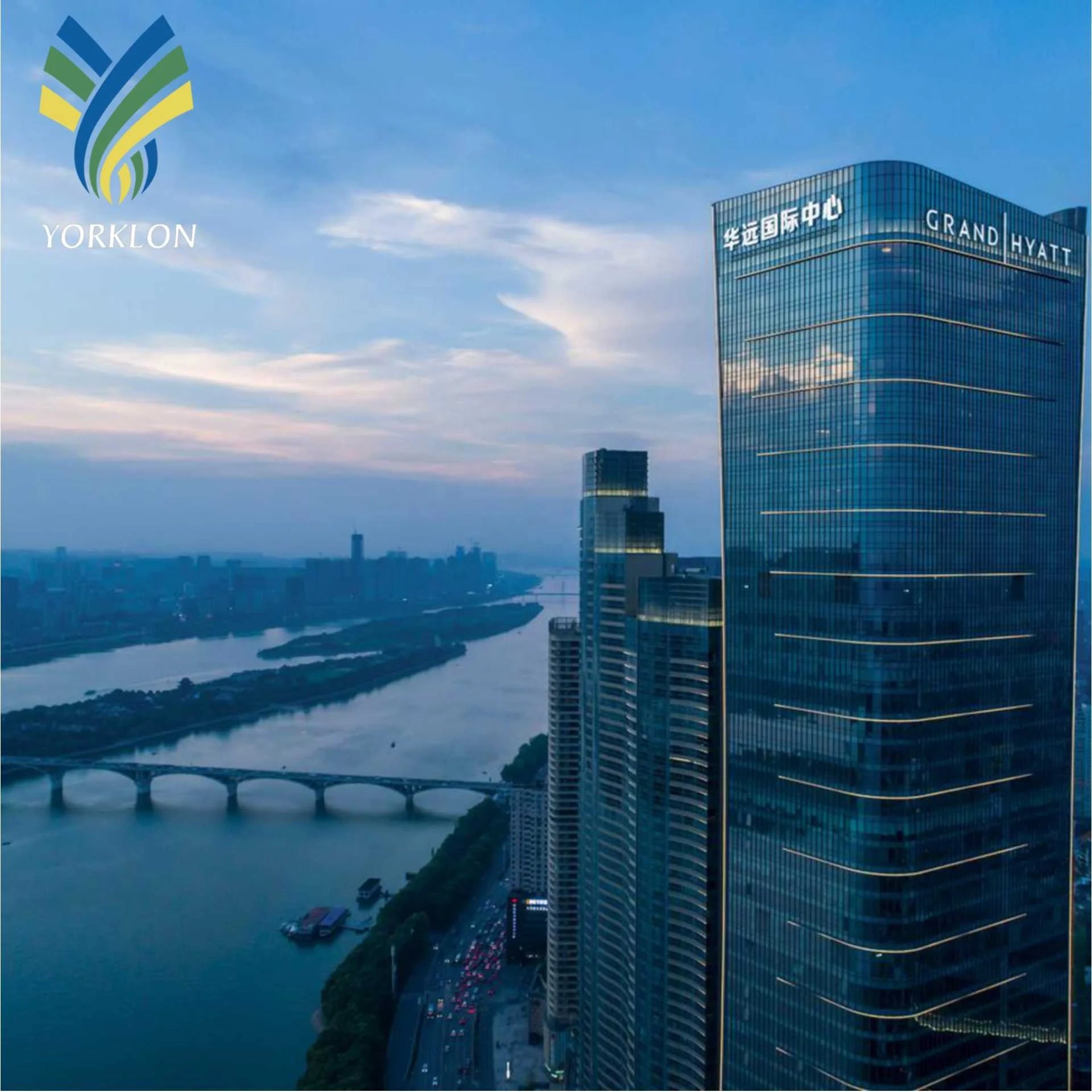 Modern Style Waterproof Anti-Static Moisture-Proof Wall Panels for the Grand Hyatt Hotel Changsha