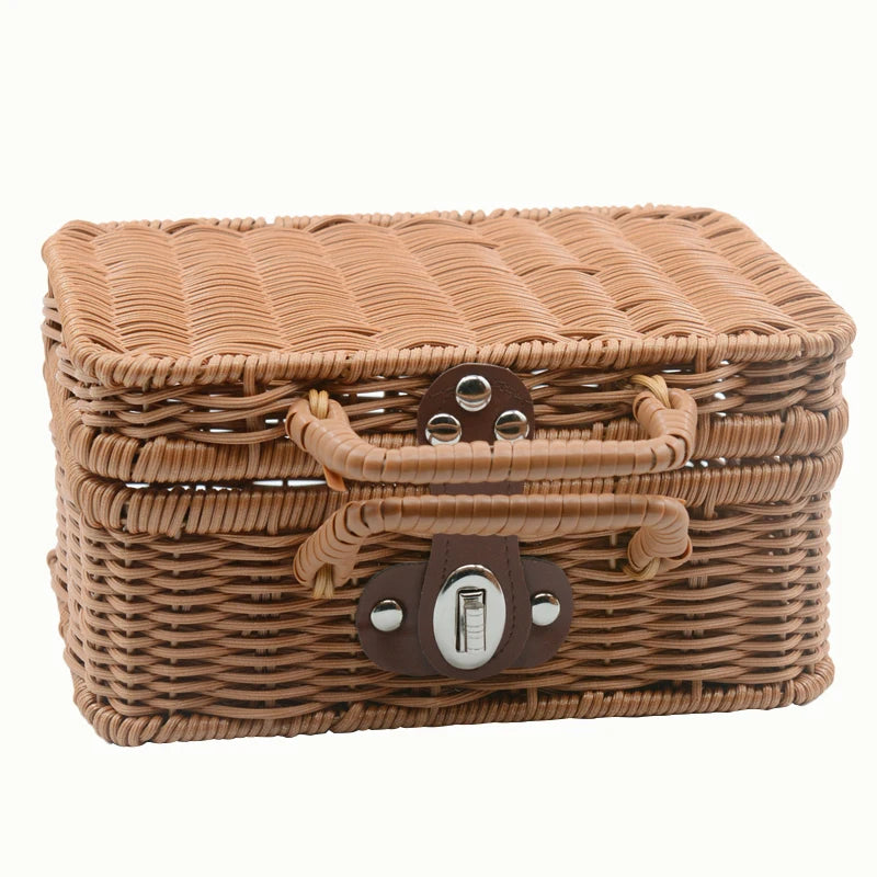 Cheap Price Handmade Woven Vintage Picnic Basket Hamper Shopping Basket Handle Portable Willow Rattan Mini Picnic Baskets