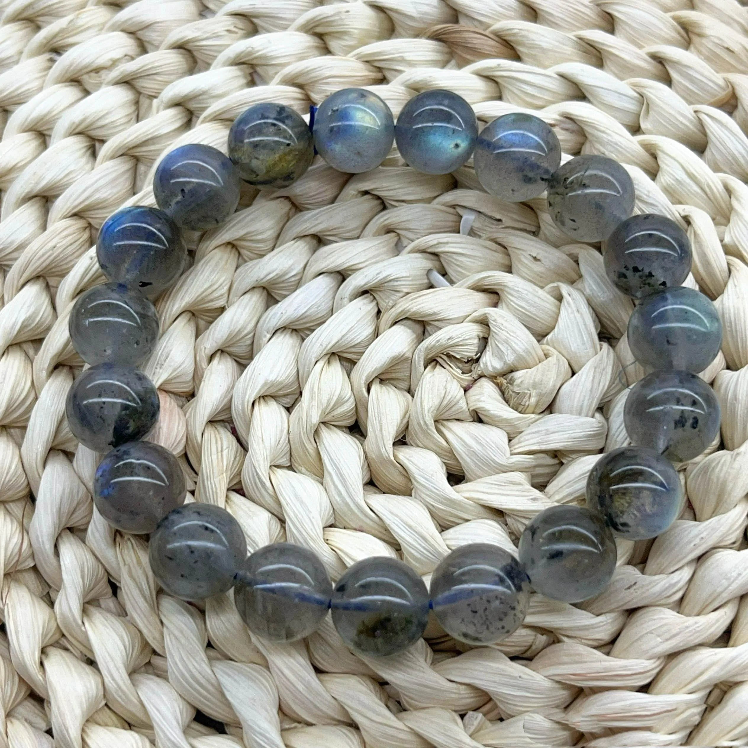 Natural Crystal Bangles Labradorite Bracelet Healing Stones Crystal Beads Grey Moonstone Bracelet for Semiprecious Stone Crafts