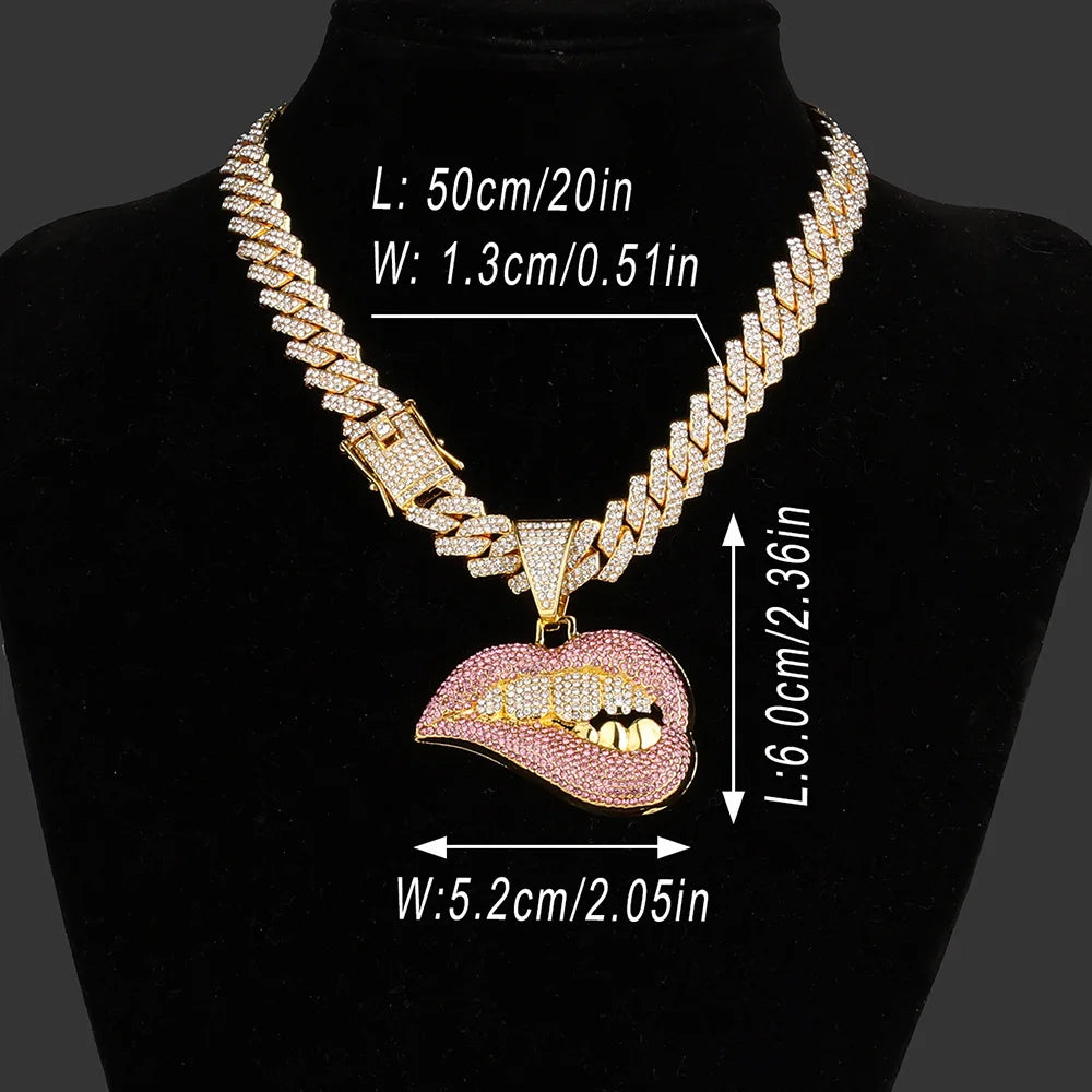 DAIHE Popular Bling Full Diamond Lip Pendant Necklaces 18K Gold Plated Crystal Rhinestone Mouth Necklace