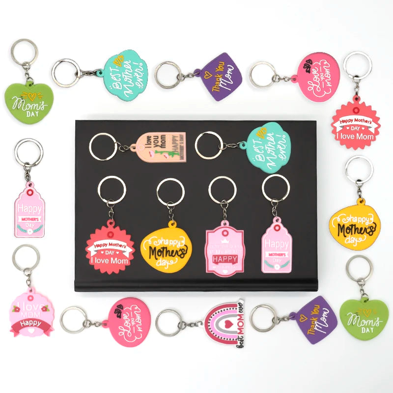 New Fashion Mother's Day Keychain Cute and Elegant Soft PVC Heart Charm for Mom Gift and Keychain Accessories