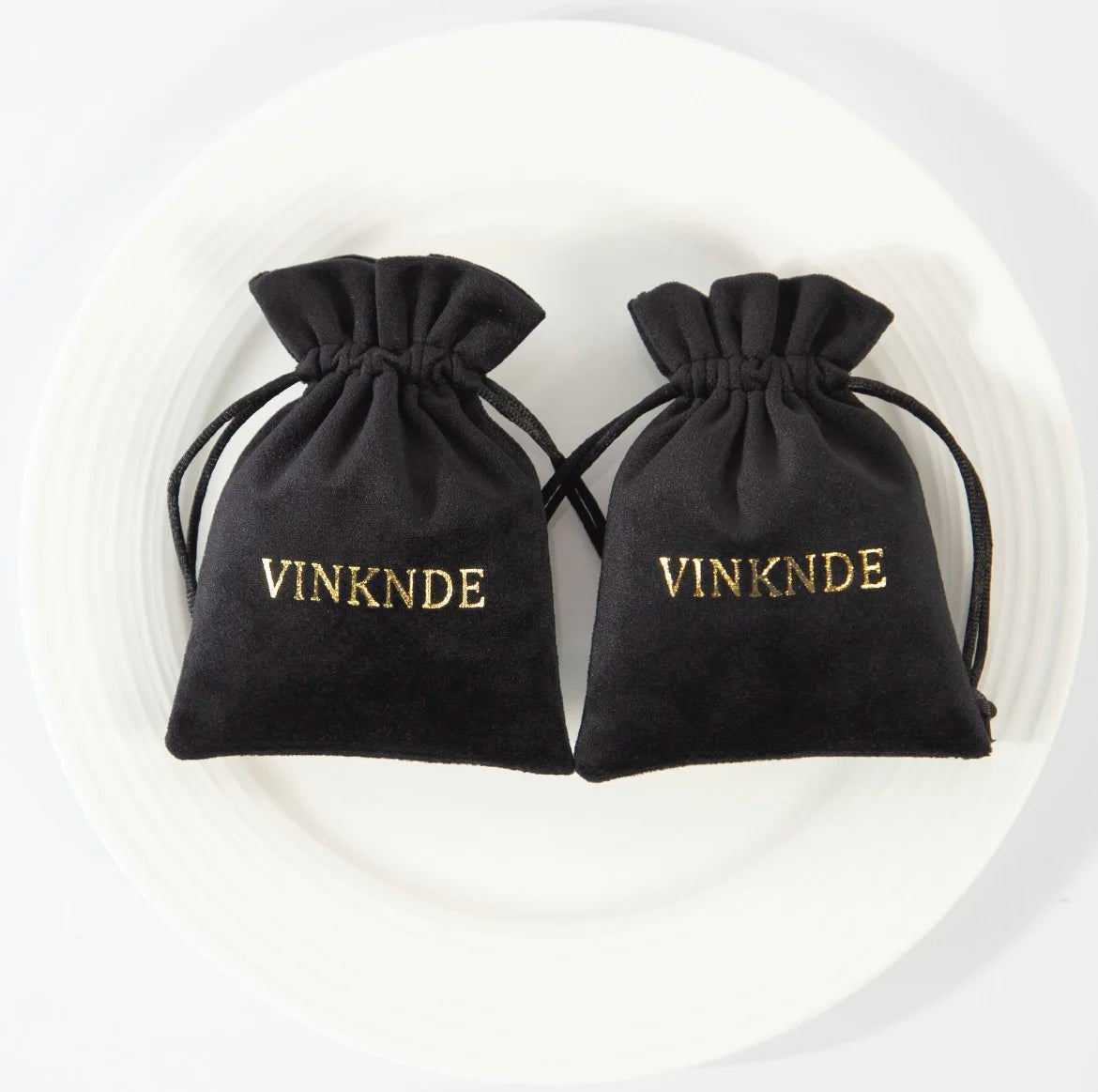 Factory Supply Velvet Gift Bag Velvet Drawstring Bag Velvet Packaging Bags