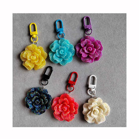 Wholesale Cute 3D Flower Figurines Metal Key Chains 100pcs Yiwu Factory Custom Keychain Key Holder Decoration