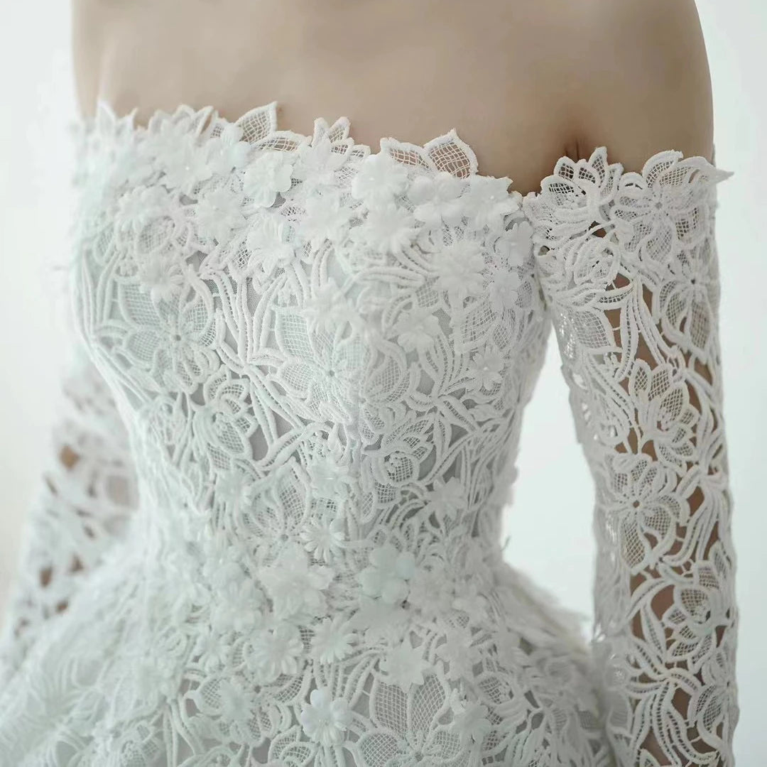 Wholesale 3D Embroidery Flower Lace Fabric China's Bridal Guipure Material Elegant Embroidery Lace Fabric
