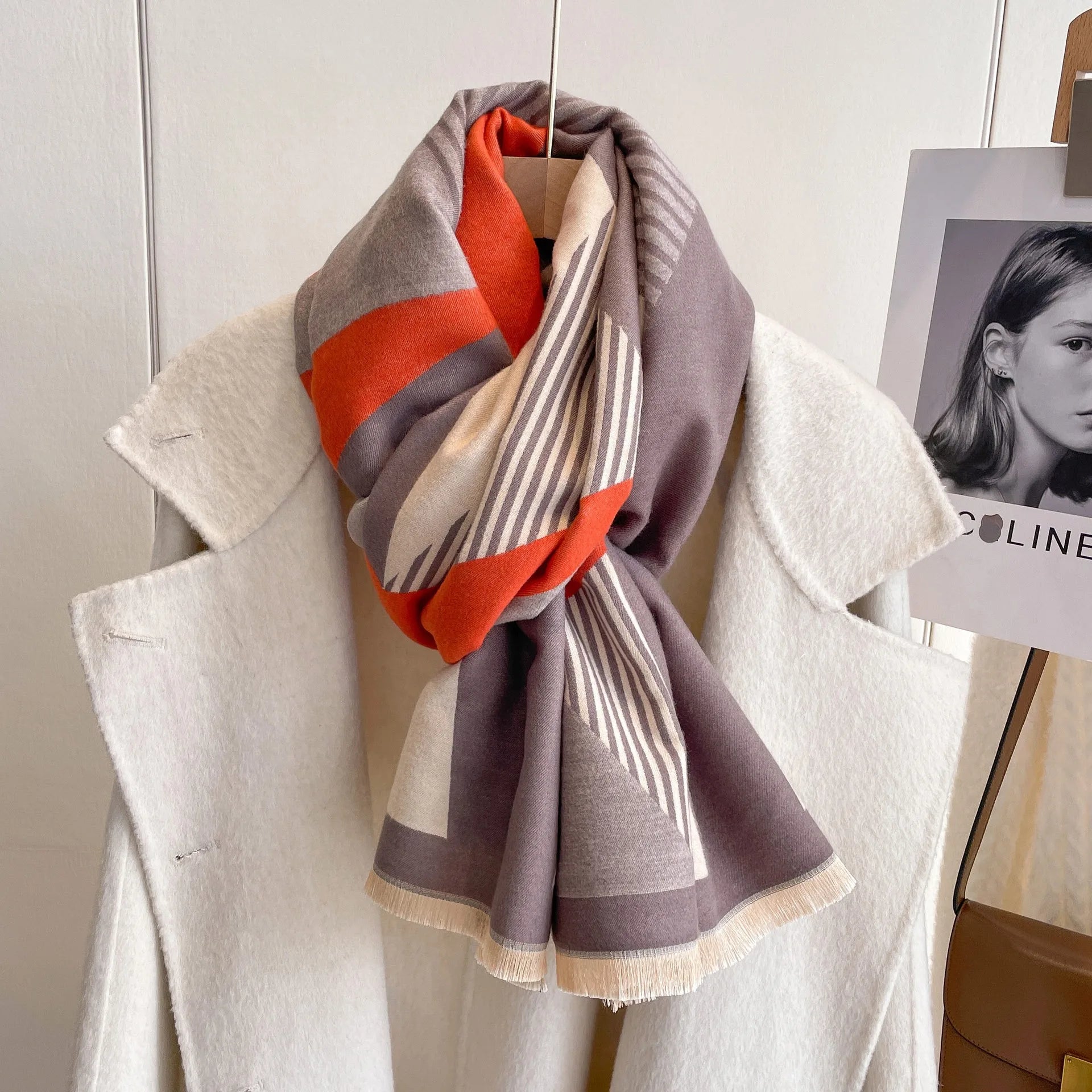 New Polyester Printed Women's Winter Geometry Wrap Shawl Scarf Pashmina Warm Thick Blanket European American Style