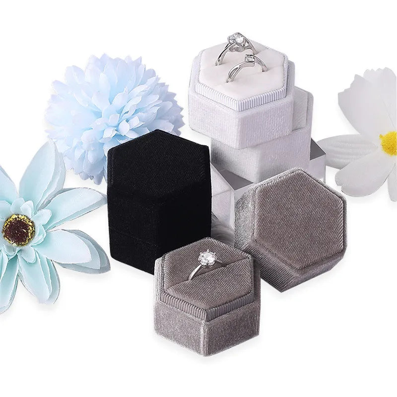 Hot Selling Velvet Premium Gorgeous Vintage Double Ring Gift Box with Detachable Lid for Proposal Engagement Wedding Ceremony
