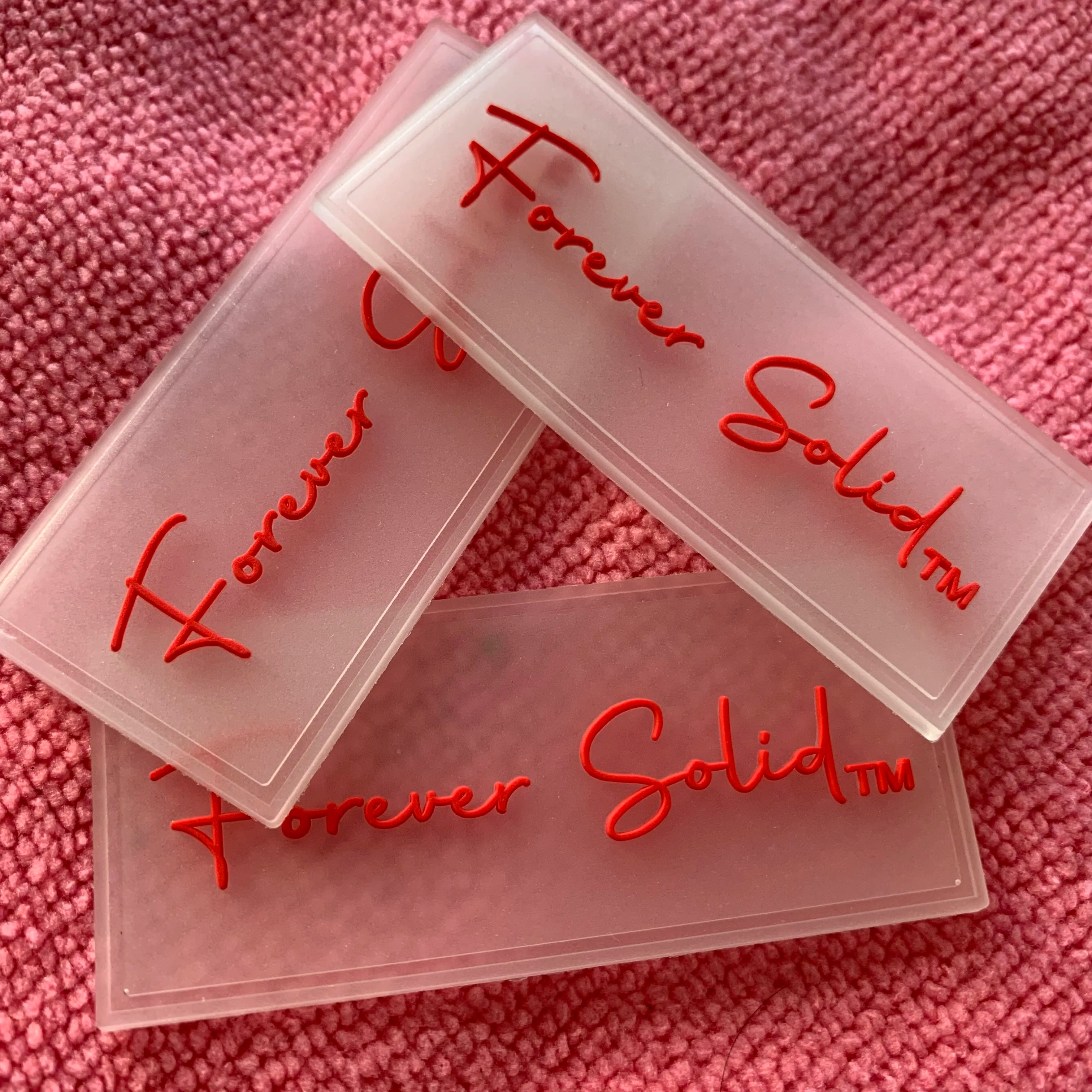 Fashion Decoration Pvc Rubber Label for Clothestransparent Embossed logo Silicone Rubber Label for Bags