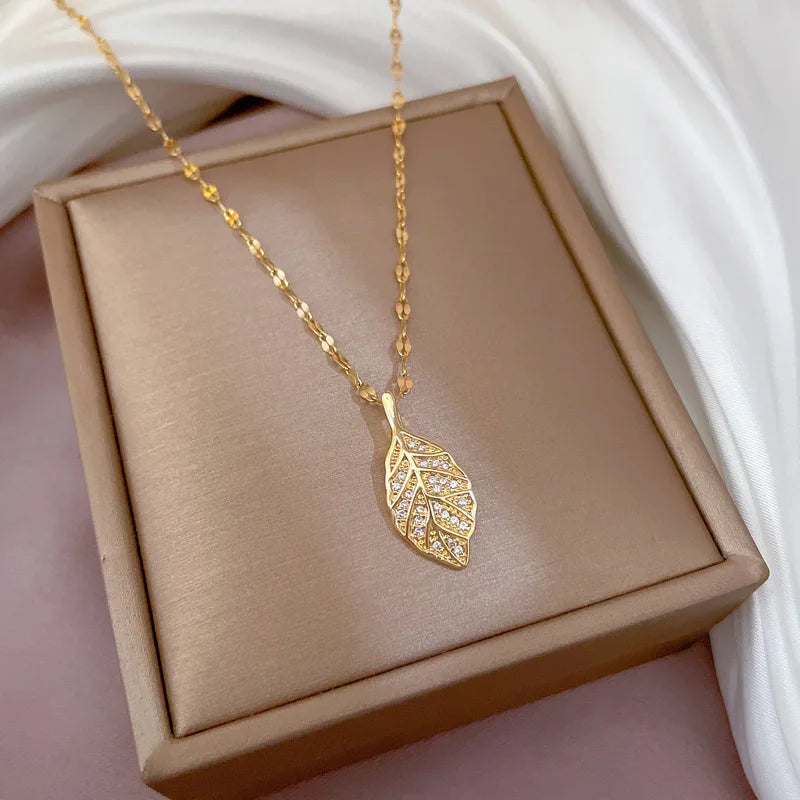 Wholesale Girls Choker Designer Stainless Steel Chain Micro CZ Diamond Brass Pendant Necklace for Women Jewelry Gift