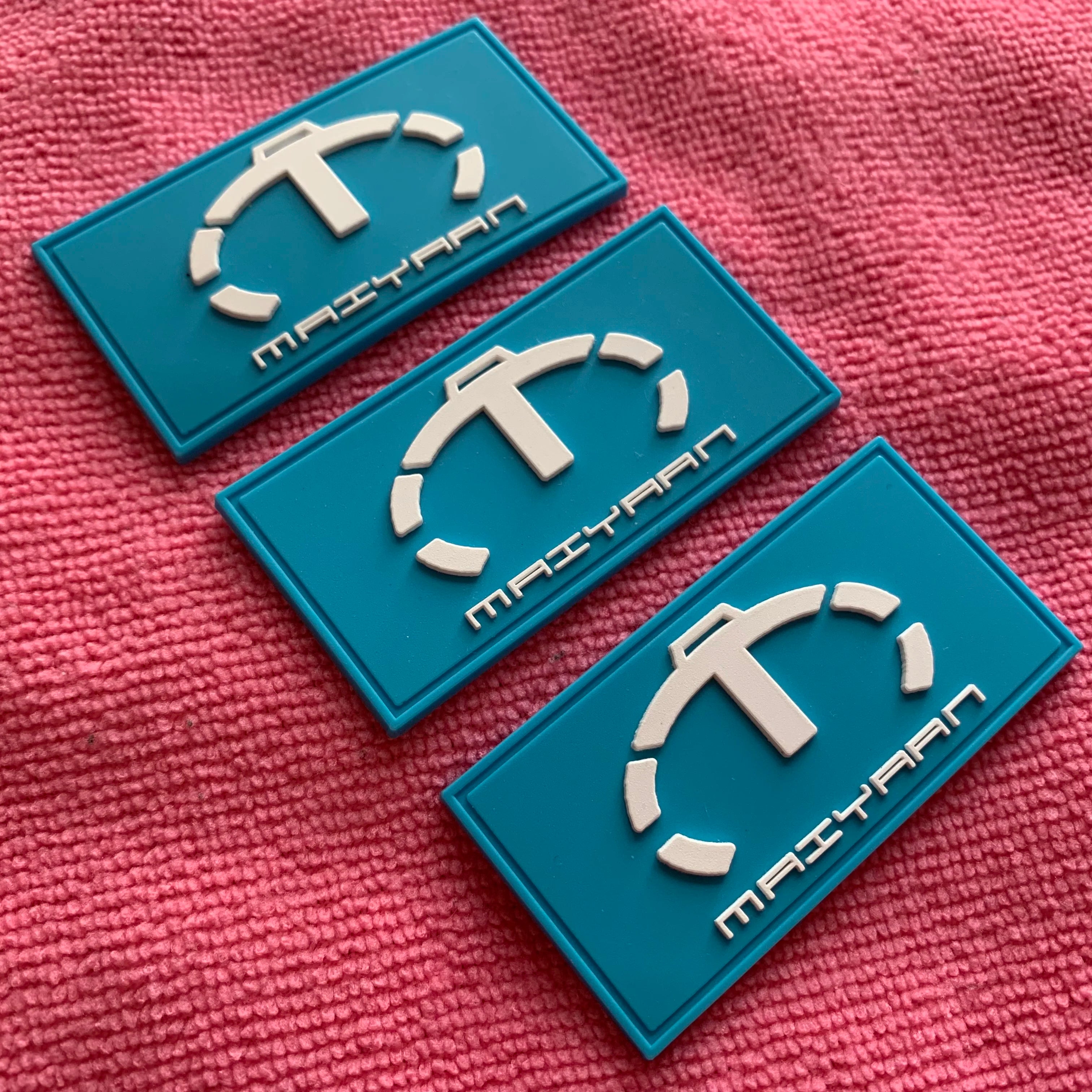 Luxury Design 3D Brand logo PVC Rubber Labelprofessional logo Embossed Silicone Rubber Patch for Jeans