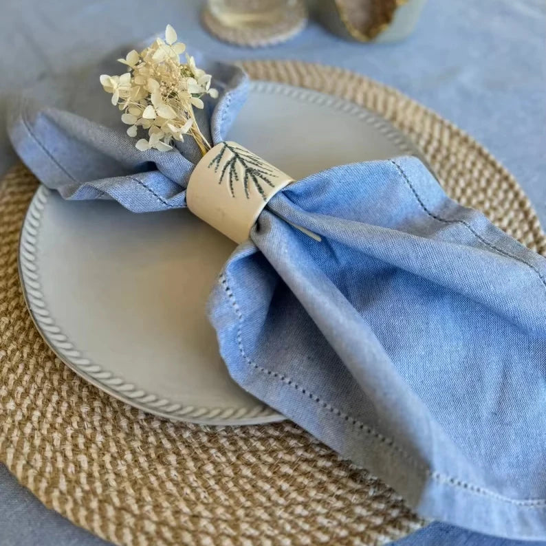 100% Cotton Light Blue Napkin for Casual Dining and Home Gatherings