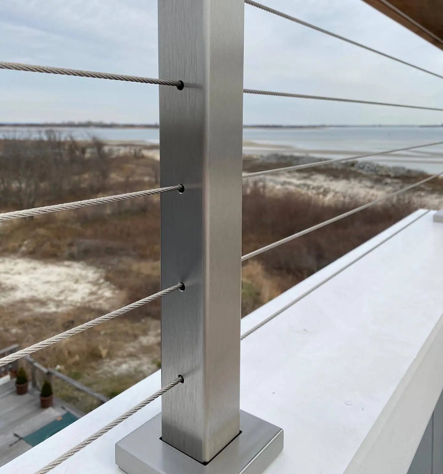 YL METAL Low Maintenance Stainless Steel Balustrade Handrail Cable Railing for Balcony Outdoor 42"  Deck Posts