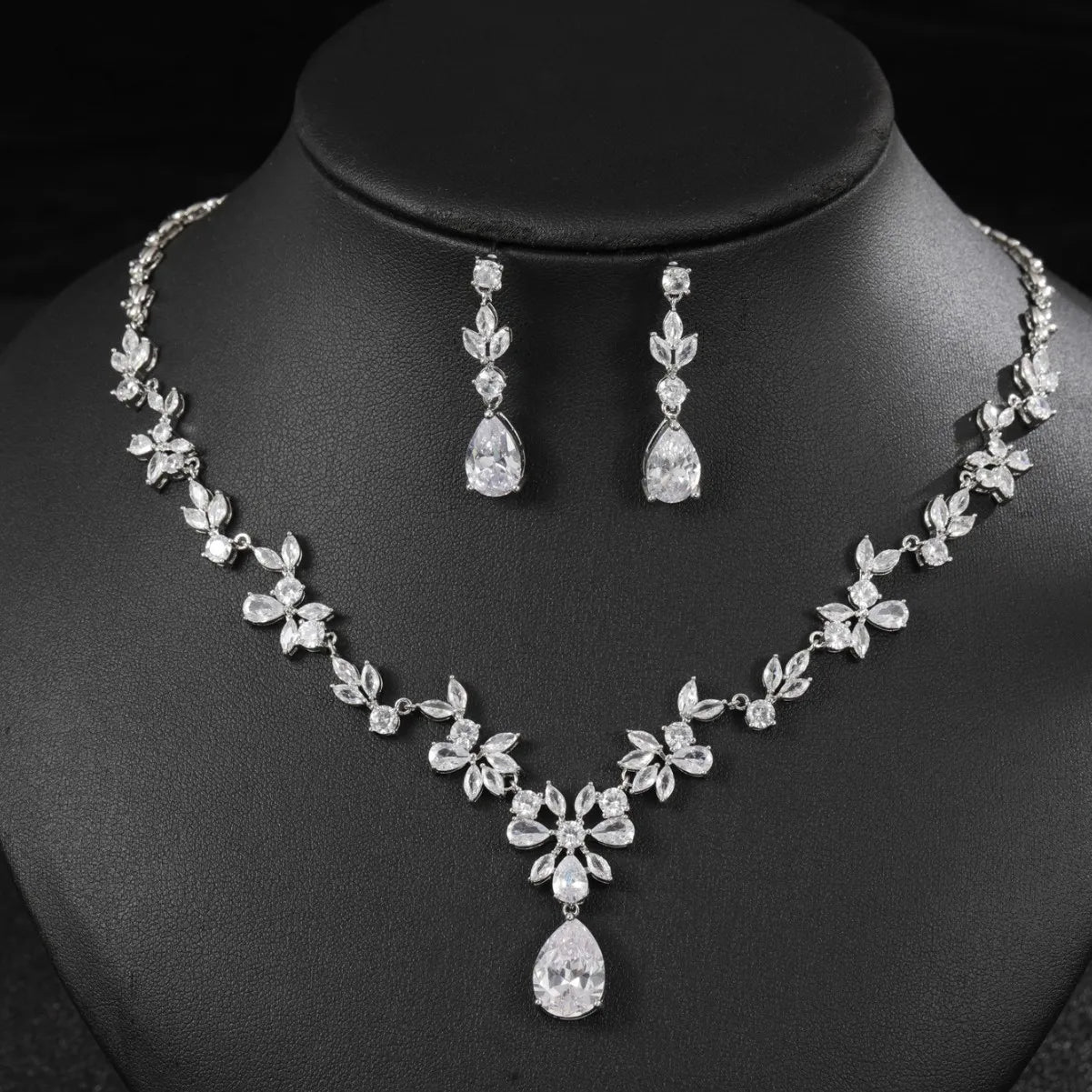 European and American Cross Border Fashion Bridal Zircon Necklace Earring Set Water Drop Dress Jewelry Set Full Diamond