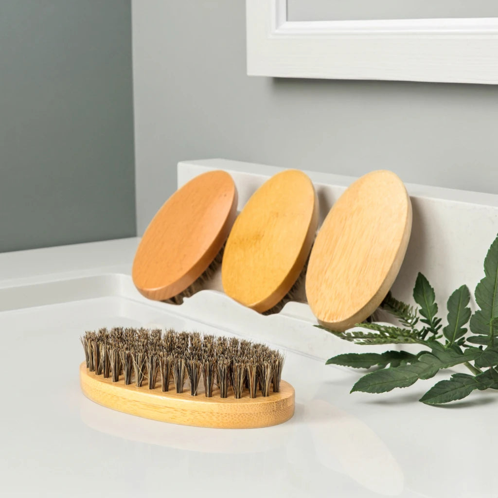 OEM Laser Logo Wholesale Natural Bamboo or Beech Wood Beard Brush Portable Boar Bristle Beard Care Shaving Brush for Men