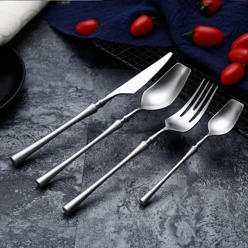 Creative Small Waist 304 Stainless Steel Cutlery Knife Fork Spoon Sanded Four Pcs Set Western Steak Knife Silverware Cutlery Set