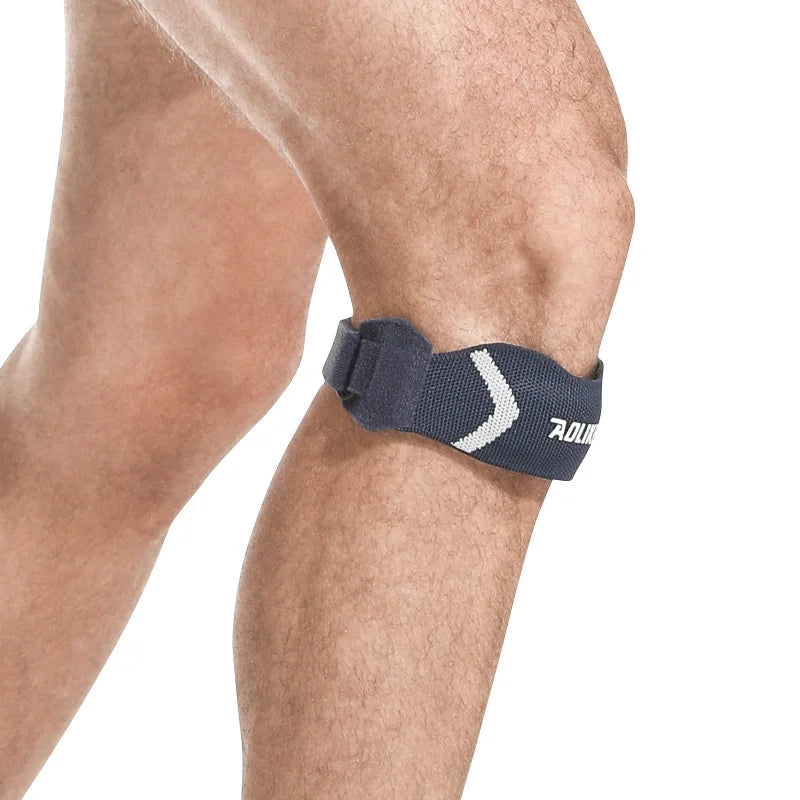 Aolikes Knee Pain Relief & Patella Stabilizer Knee Strap Brace Patella Strap With Gel Pad Adjustable Support Strap for Workout