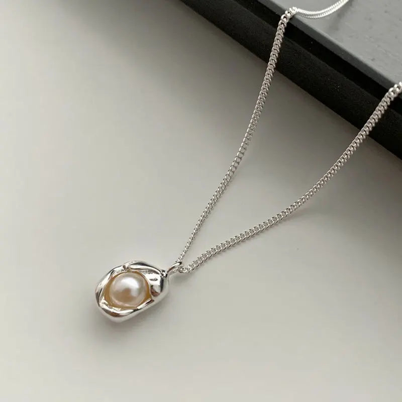 925 Sterling Silver Geometric Shape With Shell Pearl Pendant Necklaces Fashion Jewelry for Women