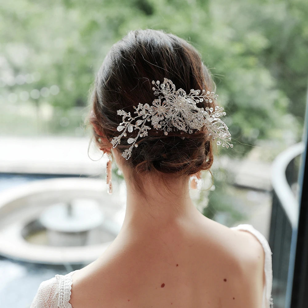 Wholesale Flowers Crystal Wedding Hair Comb Bridal Hair Jewelry Ornaments Hair Clips Women Headpieces