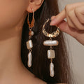 Retro Irregular Square Water Drop Baroque Pearl Dangle Earrings Women Fashion Long Gold Geometric Statement Earrings for Party