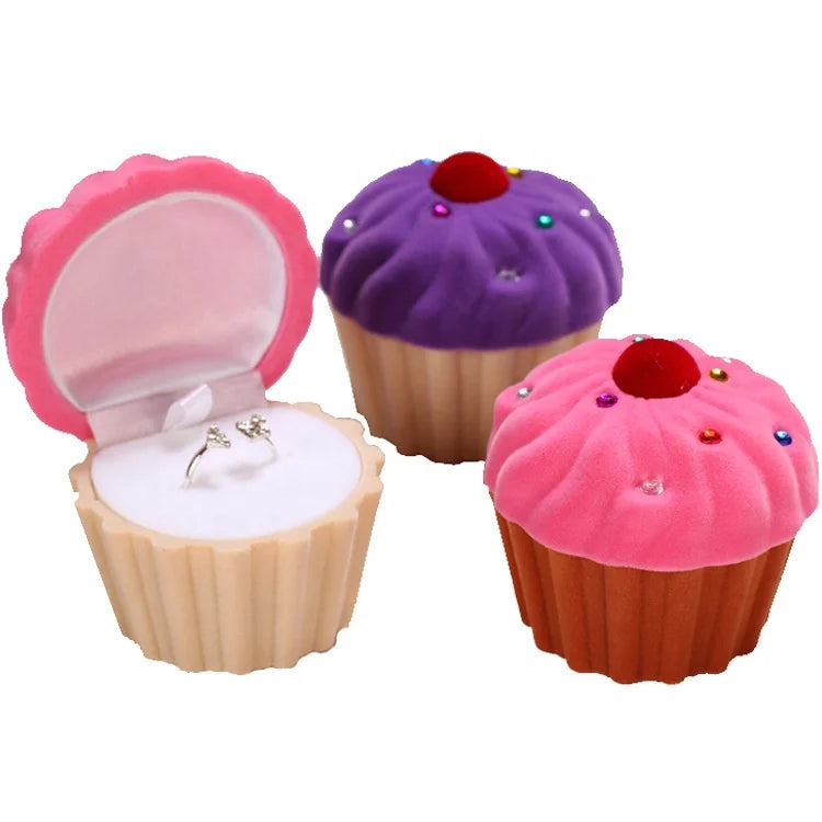 Ice Cream and Cup Cake Shape Velvet Jewelry Display Packaging Elegant Gift Box for Ring Storage
