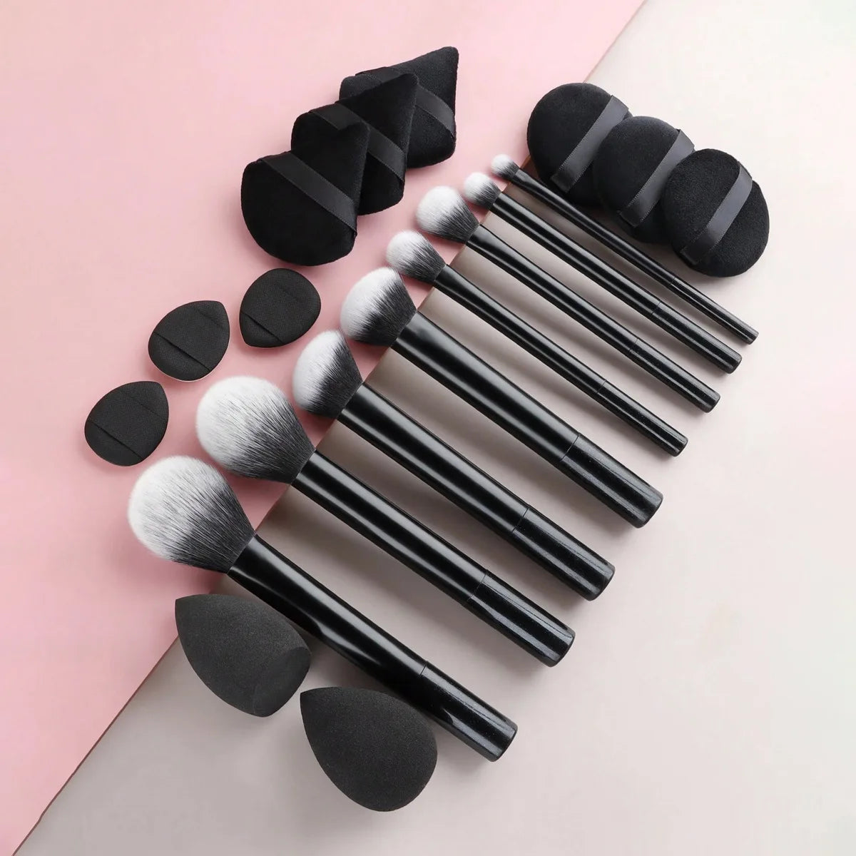 Luxury 8pcs Pink Silver Animal Hair Professional Makeup Brush Set Custom Logo Brochas De Maquill for Concealer Fan Brush Private