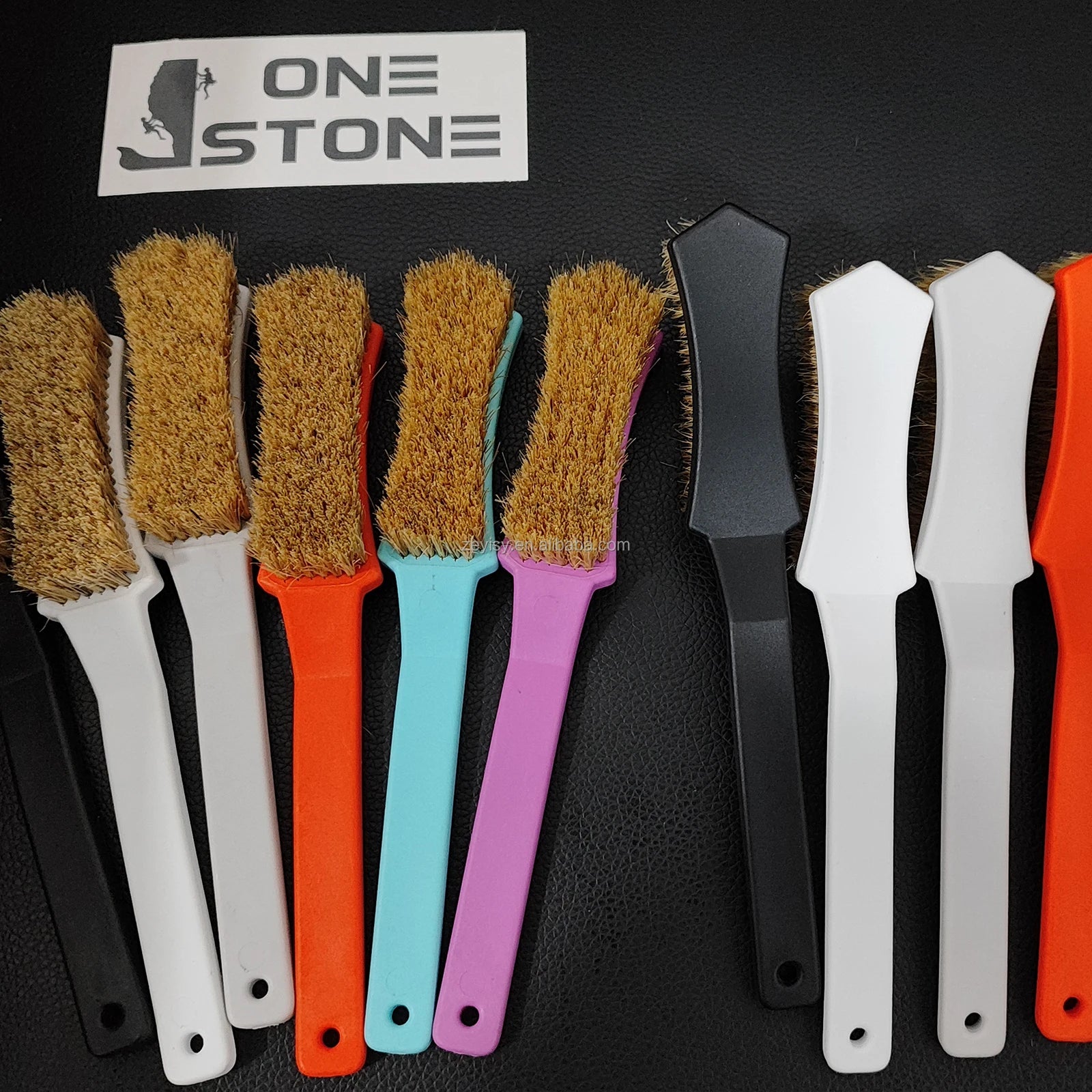 Rock Climbing Hot Small Climbing Brush Use for Climbing Hangboard