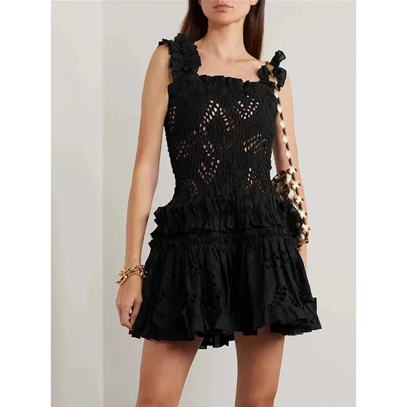 TWOTWINSTYLE New Embroidery Mini Lady Dresses Square Collar Sleeveless Backless High Waist Slimming Summer Dress for Girls