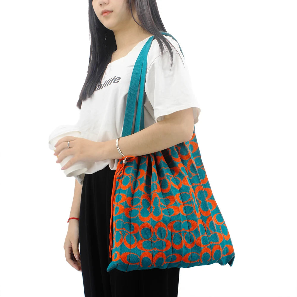 Korean Vintage Fashion Women's Pleated Shoulder Tote Bags Wholesale Foldable Daily Shopping Bags Two Handles Open for Summer