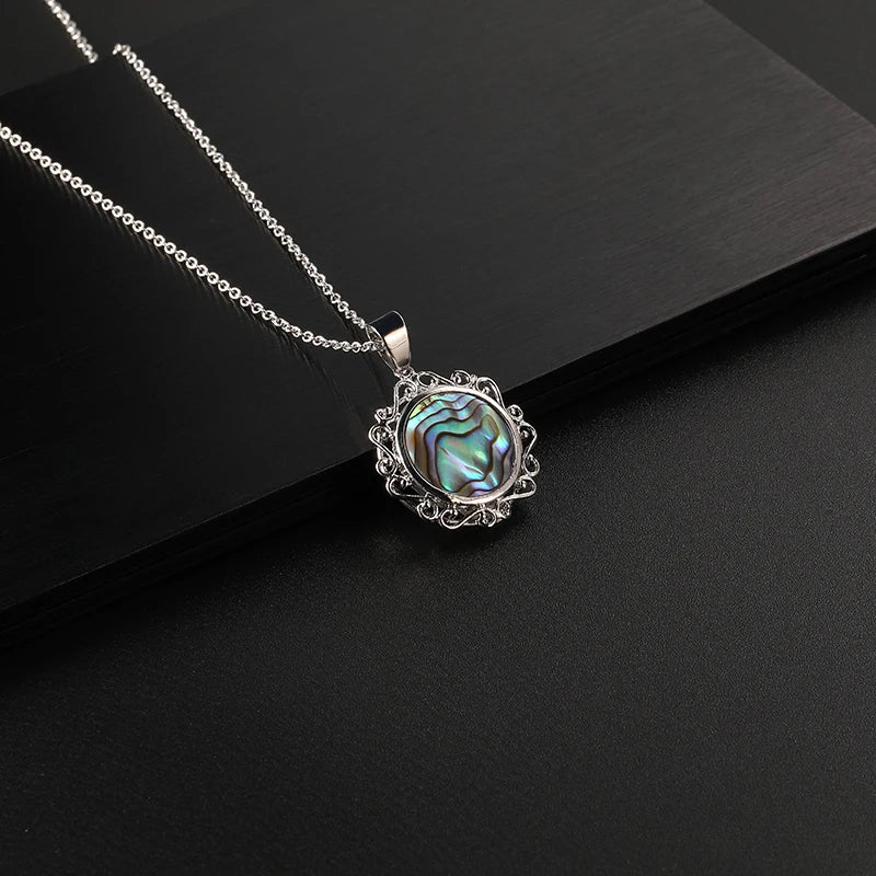 Wholesale Jewelry Abalone Shell Delicate Luxury Charms Copper Alloy Pendant Necklace Vintage Jewelry for Women