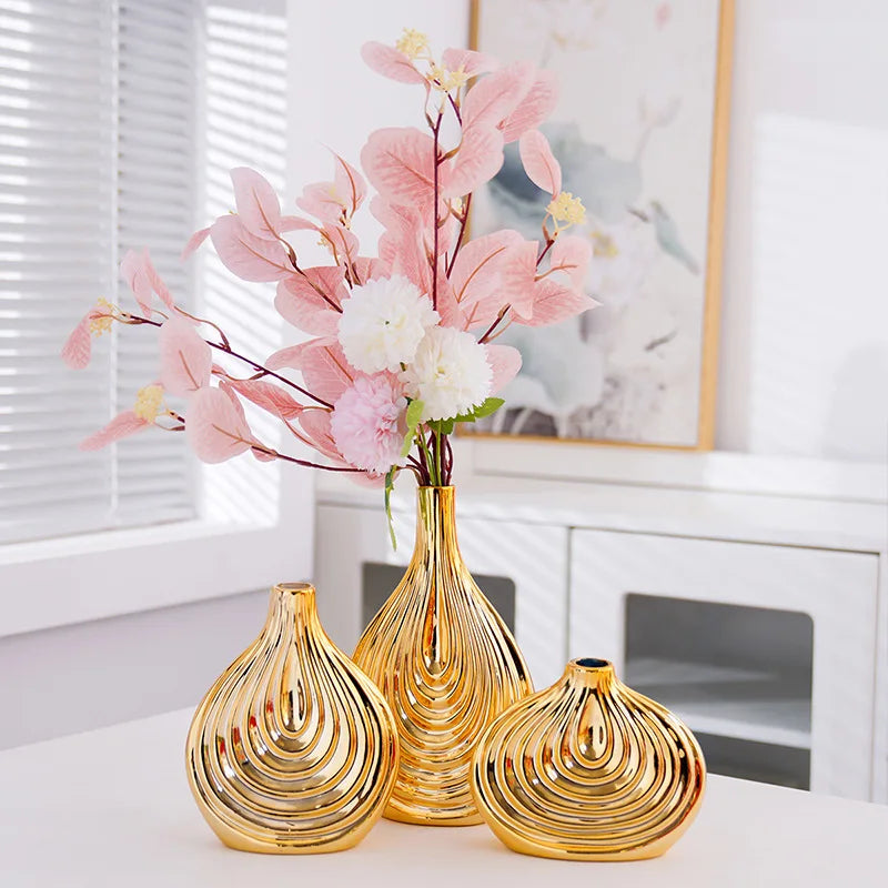 European Style Simple Gold Ceramic Vase Cross-Border Desktop Flower Holder with Striped Design Modern Home Decor with Matt Glaze