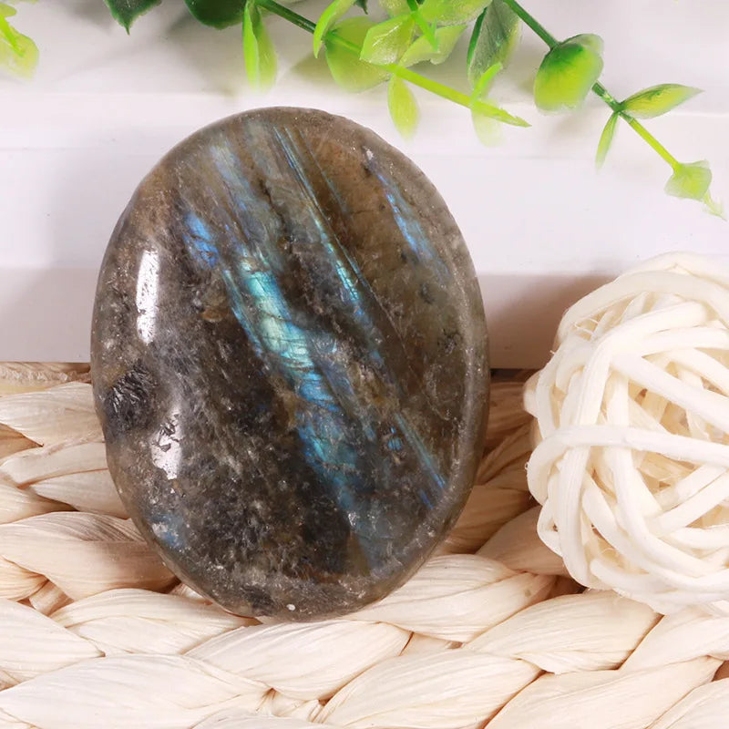 DIY Top Labradorite Moonstone Worry Stone Supplier