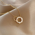 SC Hot Sale Luxury Gold Plated Necklace Interlocking Pearl Pendant Queen Necklace Stainless Steel Chain Necklace for Women