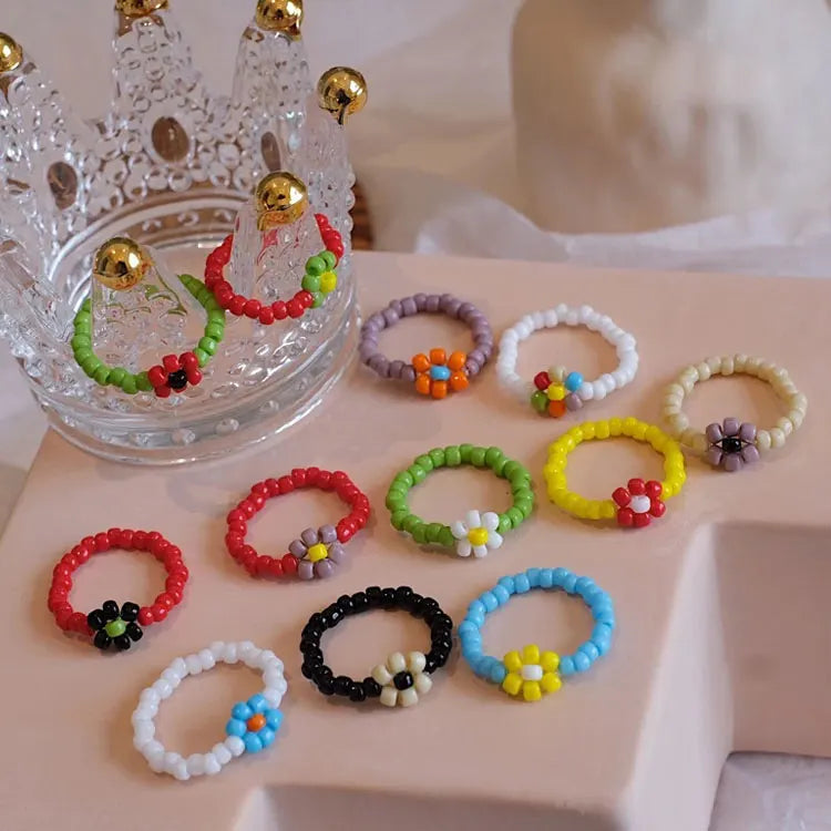 SC Wholesale Daisy Flower Beaded Rings Jewelry Women Bohemian Colorful Hand Woven Elastic Flower Resin Acrylic Ring Beads Girls