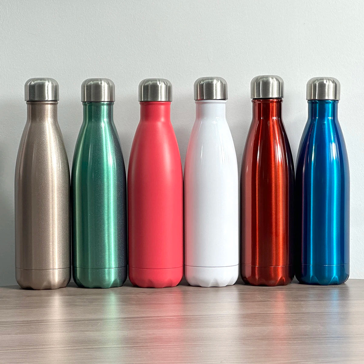 Wholesale Custom Logo 500ml/750ml Stainless Steel Sport Cola Water Bottles 500ml Vacuum Insulated Water Bottle Sport Bowling