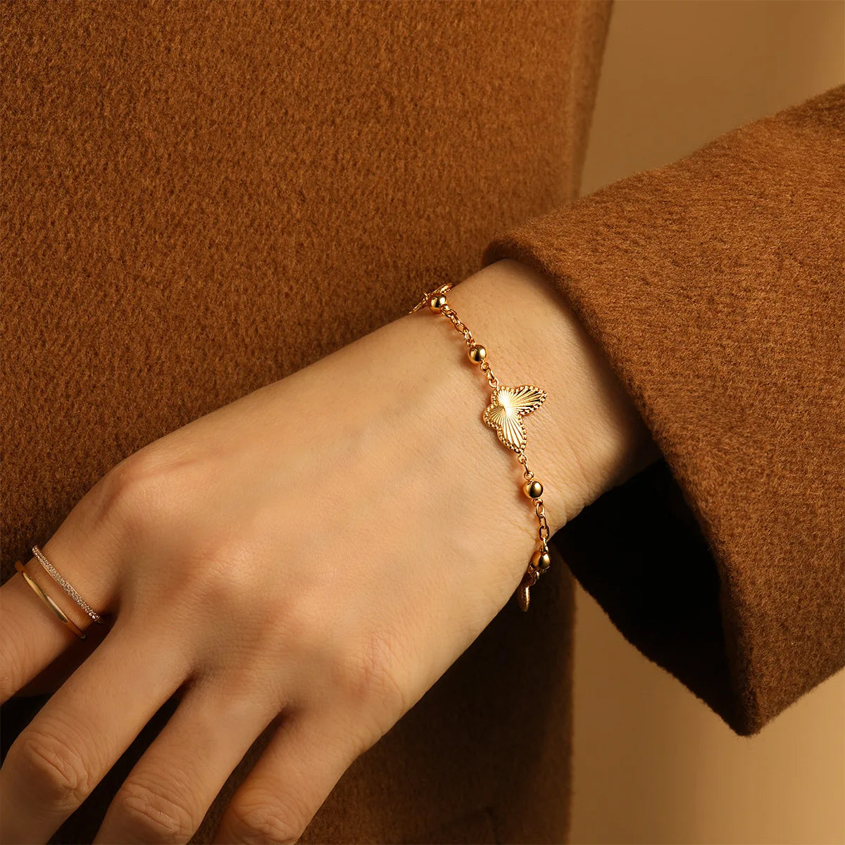 Minimalist Ins Style Butterfly Splicing Charm Bracelet Women's Gold-plated Stainless Steel Geometric Shape Party Occasion