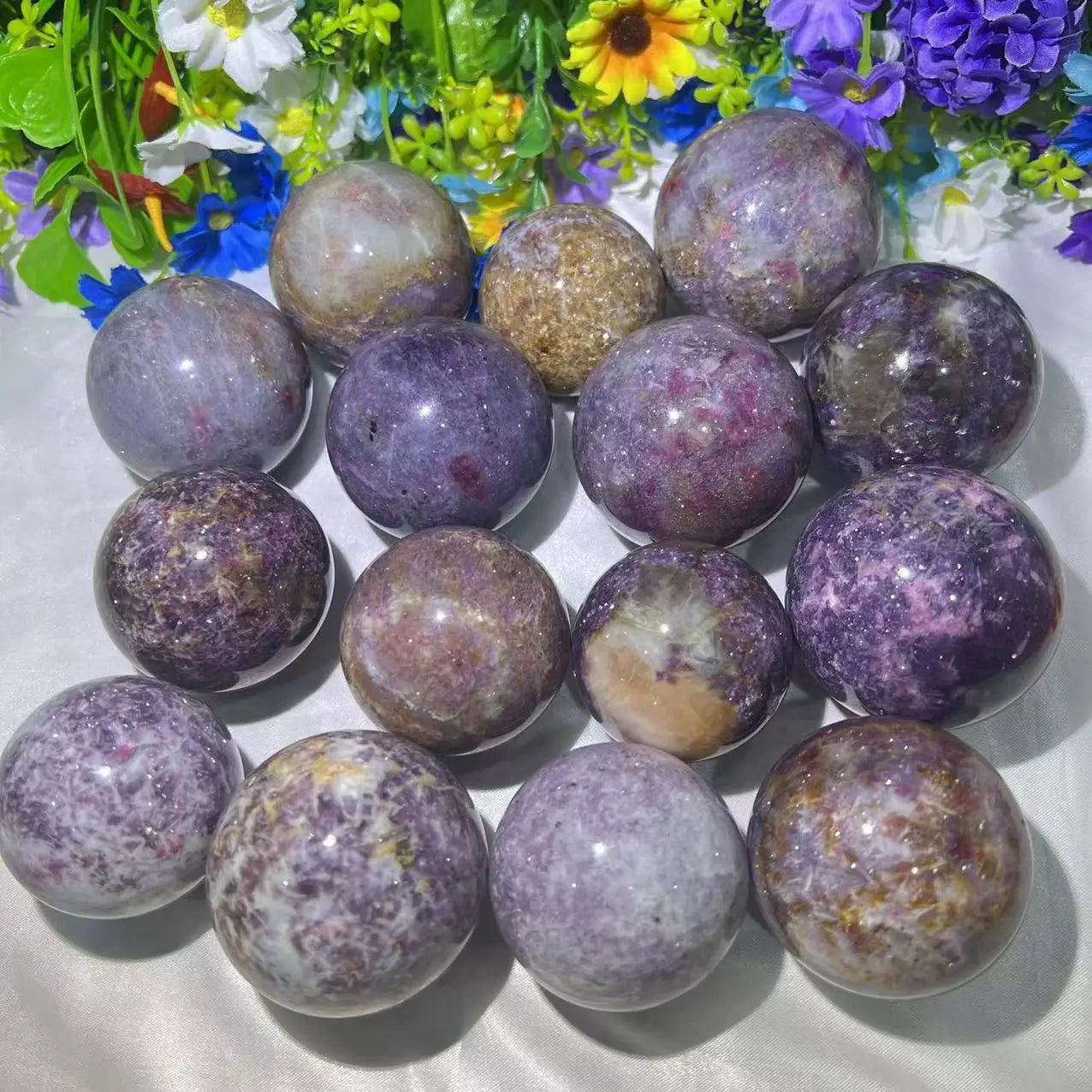 Wholesale Beautiful Natural Quartz Sphere unicorn Stone Healing Crystals Ball for Sale