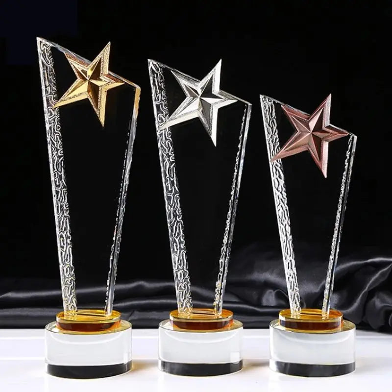 Honor of Crystal Wholesale Transparent K9 Crystal Hand Trophy Award Customized Engraving Crystal Trophy