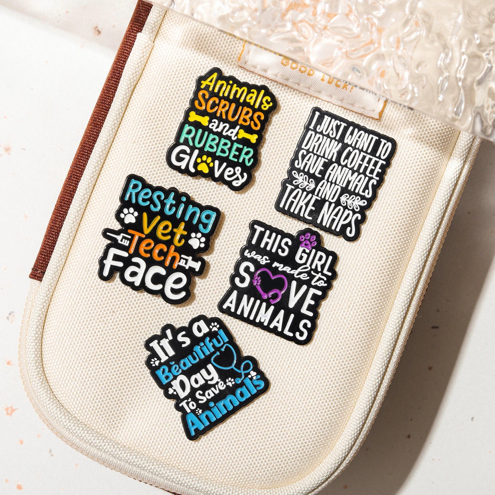 Let's Save Animals Enamel Pins Custom Quotes Slogan Brooches Volunteer Lapel Badges Dog Cat Paws Jewelry Gift for Kids Friends
