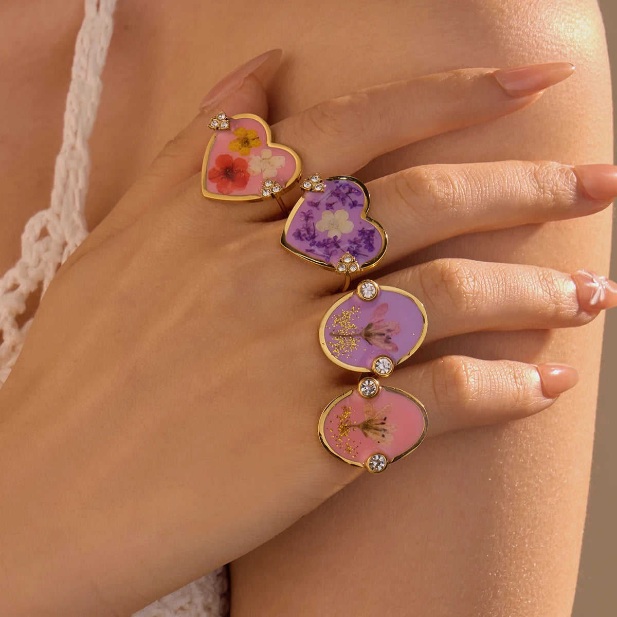 Delicate Waterproof 18K Gold Plated Stainless Steel CZ Heart Shape Colorful Eternal Dried Flower Open Ring for Girls