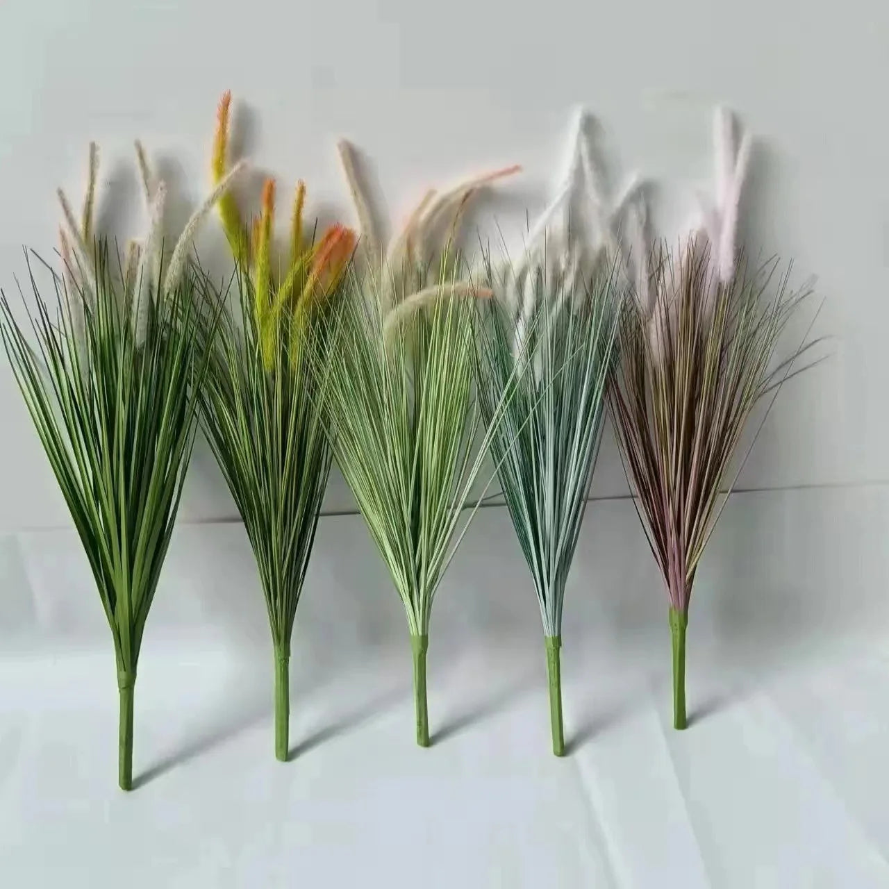Landscaping Green Plant Artificial Dog's Tail Grass Onion Reed Pampa Grass Plants for Home Garden Landscaping Decoration