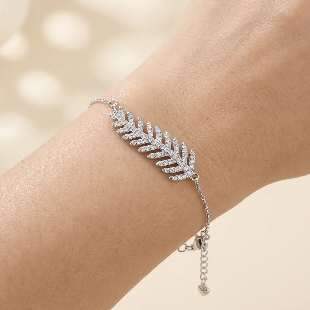 Keiyue 925 Sterling Silver CZ Flower Four Leaf Clover Lick Beaded Bracelet Girls Italian Design Zircon Stone Wedding Party Gift
