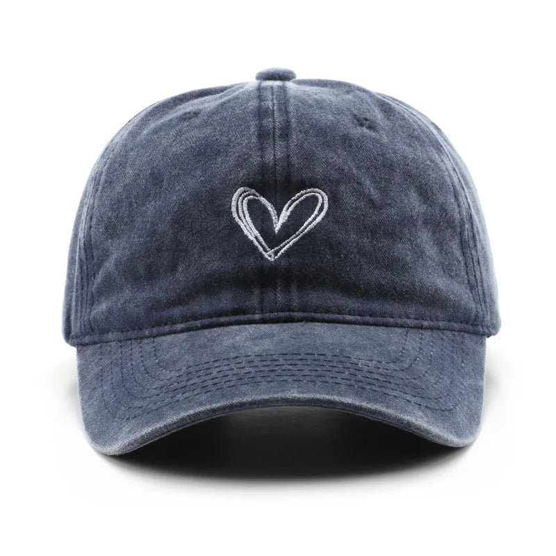 Vintage Heart Embroidered Baseball Cap for Women Distressed Cotton Dad Cap Casual Retro Style Unique Sporty Street Gift Idea