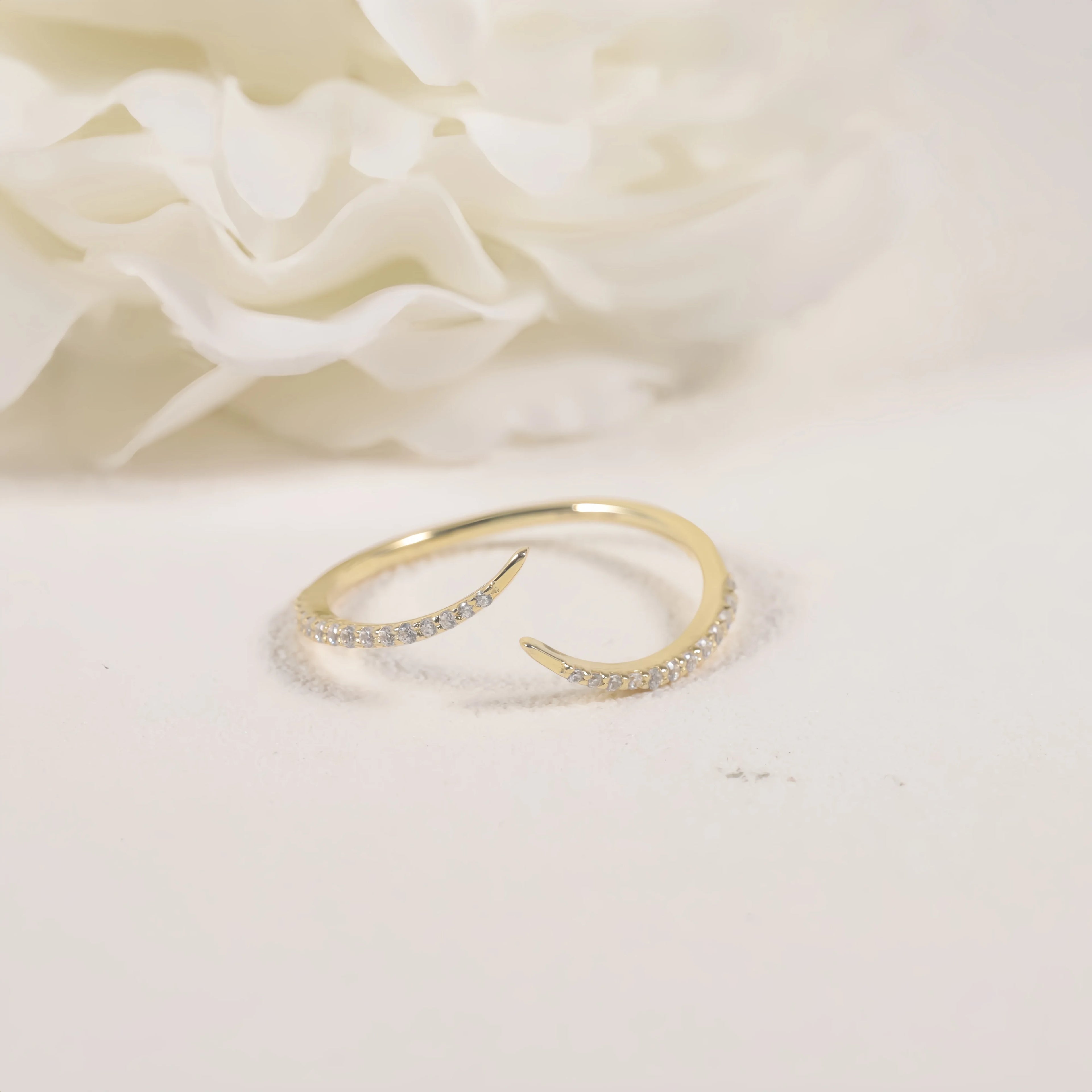 Factory Direct Selling Competitive Price Adjustable Opening Finger Rings 14 Karat 585 Gold Lab Grown Diamond Open Band for Women
