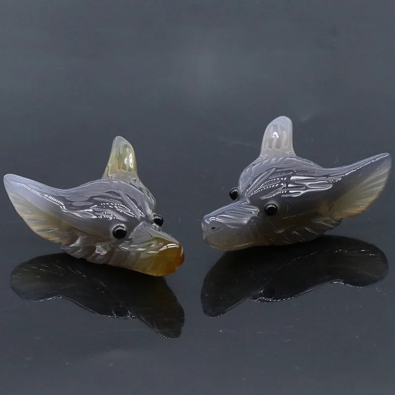Huiying Natural hand carved crystal Grey Agate Wolf Head for decoration and gifts precious stone crafts