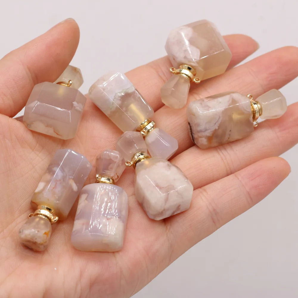 Hongzhuo Wholesale Natural Crystal Gift Cherry Blossoms Agate Perfume Bottles Refined Oil Bottles Pendants