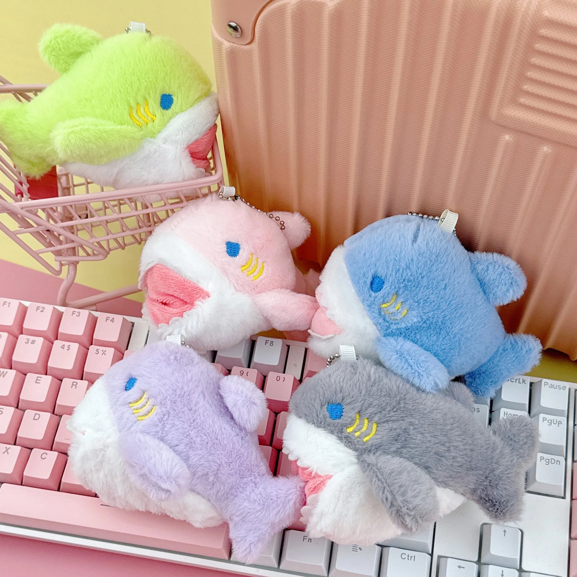 2025 Factory Promotion Little Whale Doll Key Ring Pendant Woven Marine Animal Plush Key Chain with Pig Pattern